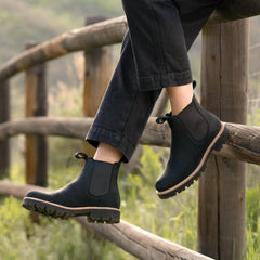Nisolo Go-To Lug Chelsea Boot Black | Women Boots