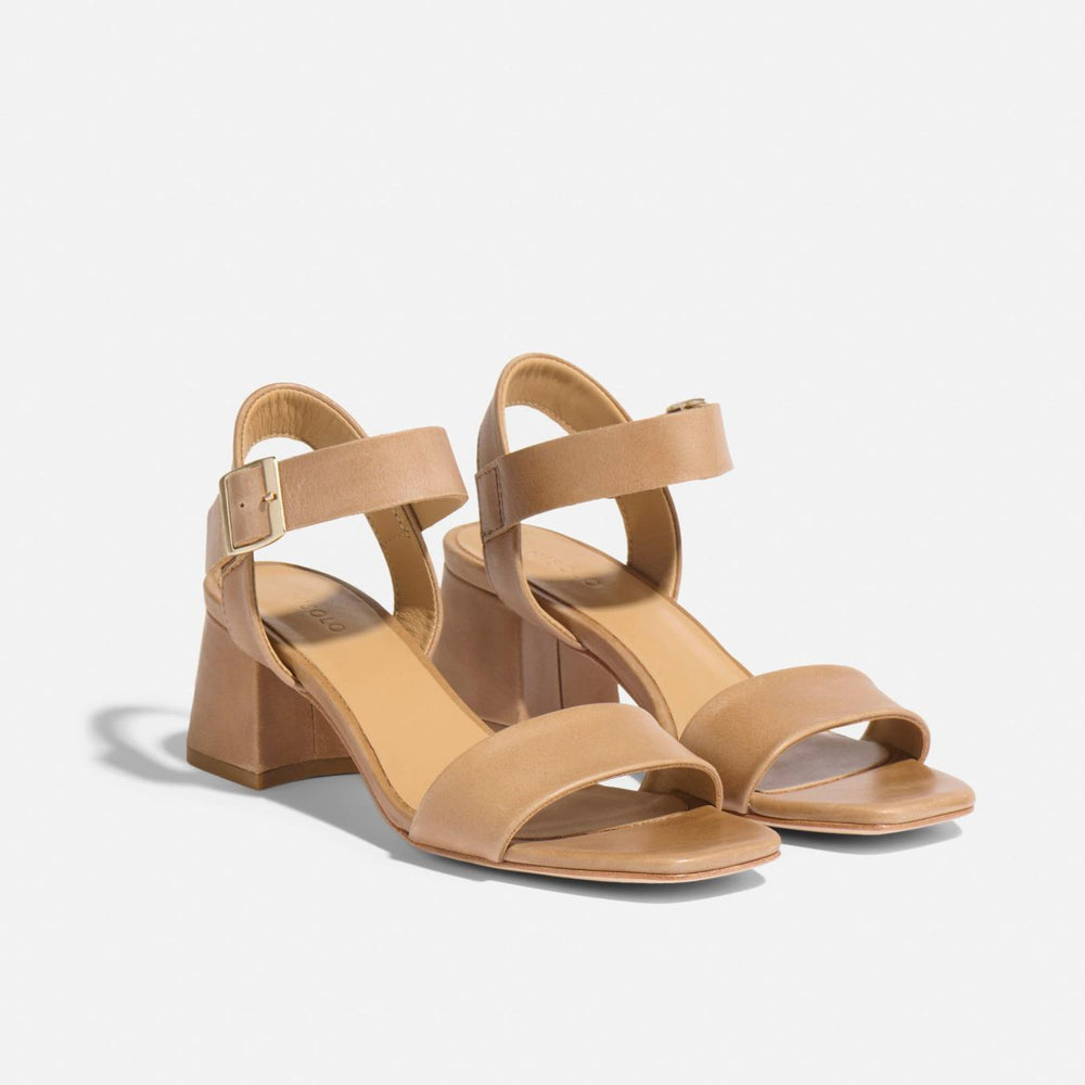 Nisolo Stella Go-To Block Heel Sandal Almond | Women Heels