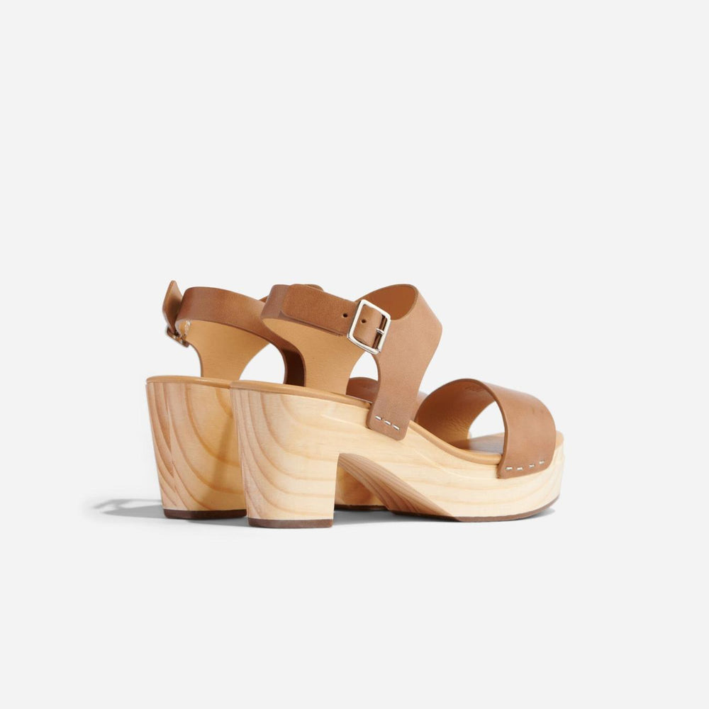 Nisolo All-Day Open Toe Clog Almond | Women Sandals