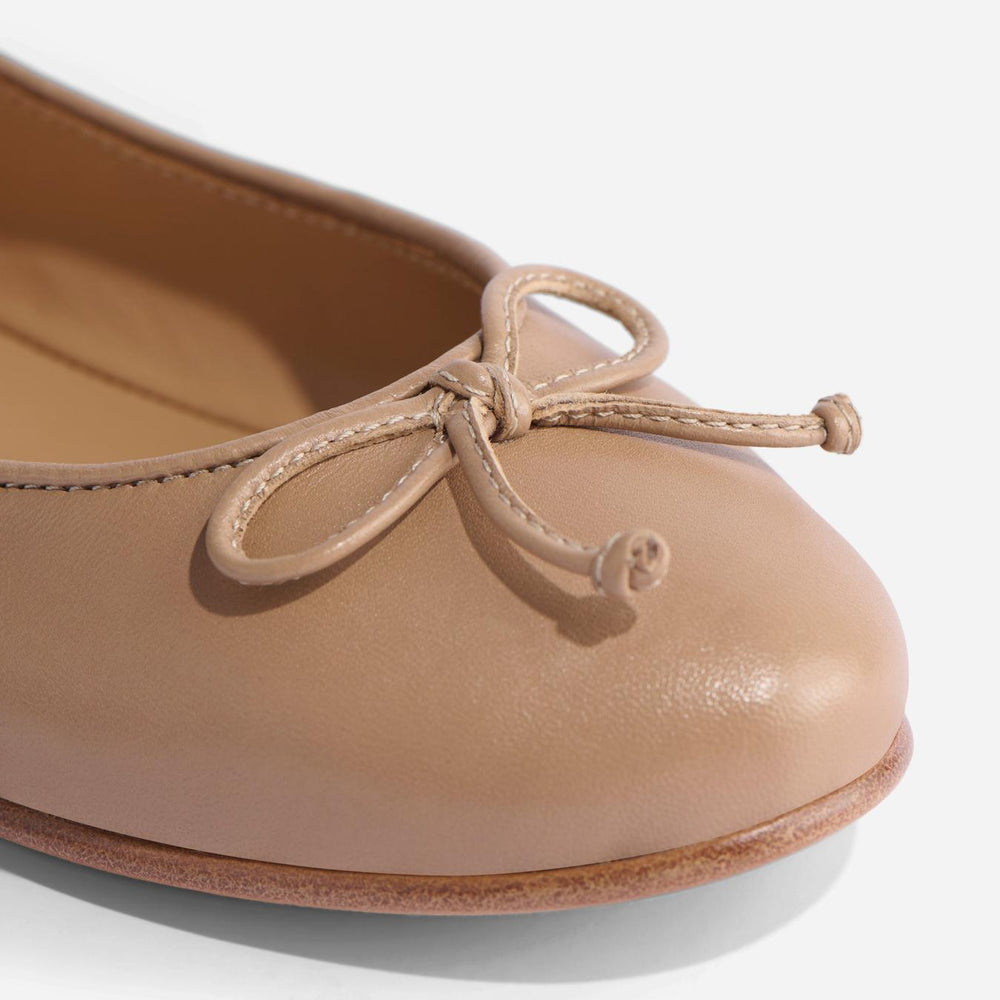 Nisolo Bea Go-To Ballet Almond | Women Flats &amp; Slip Ons