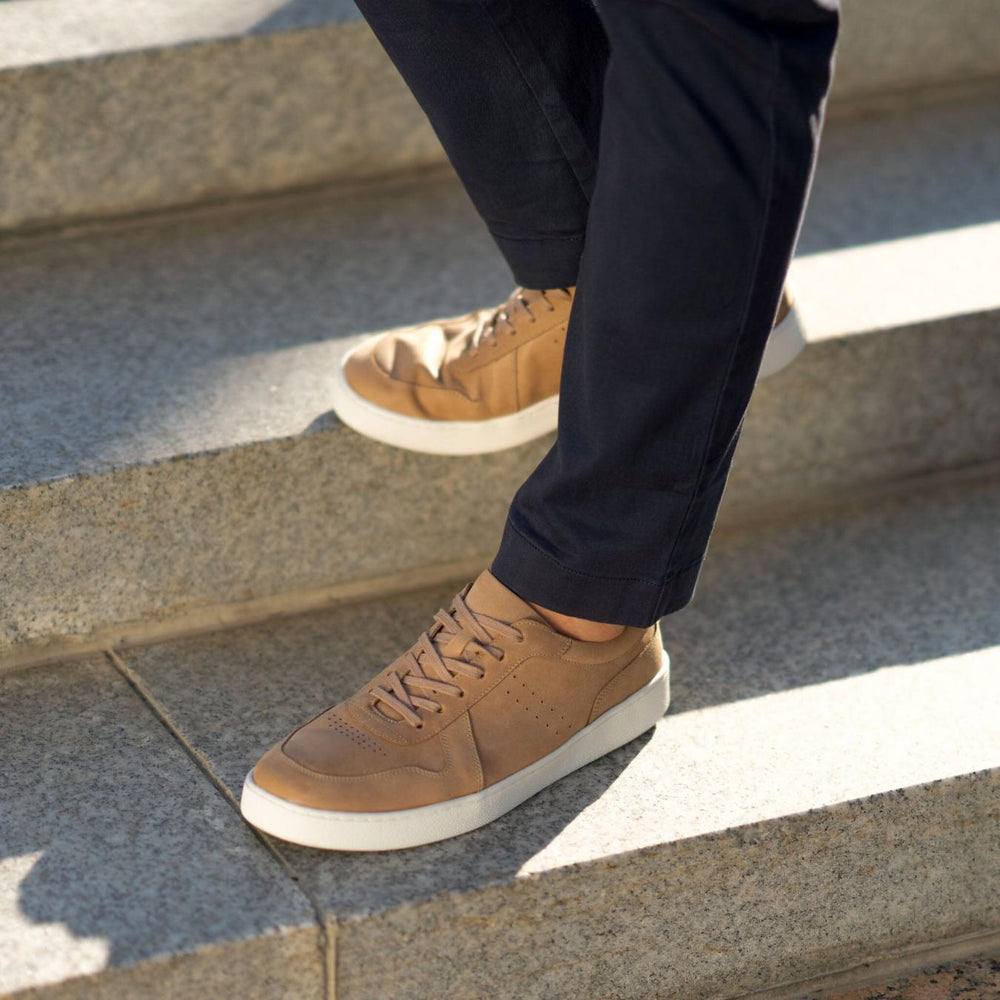 Nisolo Beto Go-To Court Sneaker Almond | Men Sneakers