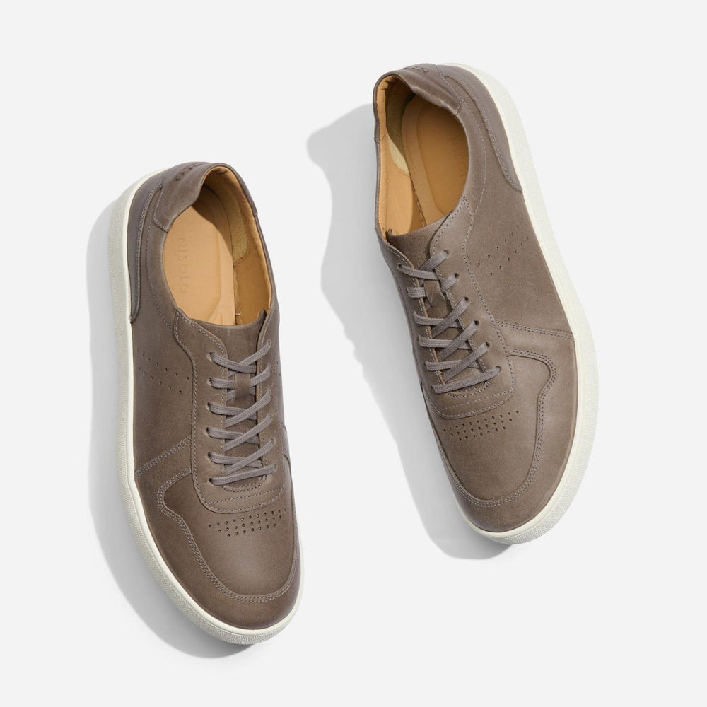 Nisolo Beto Go-To Court Sneaker Grey | Men Sneakers