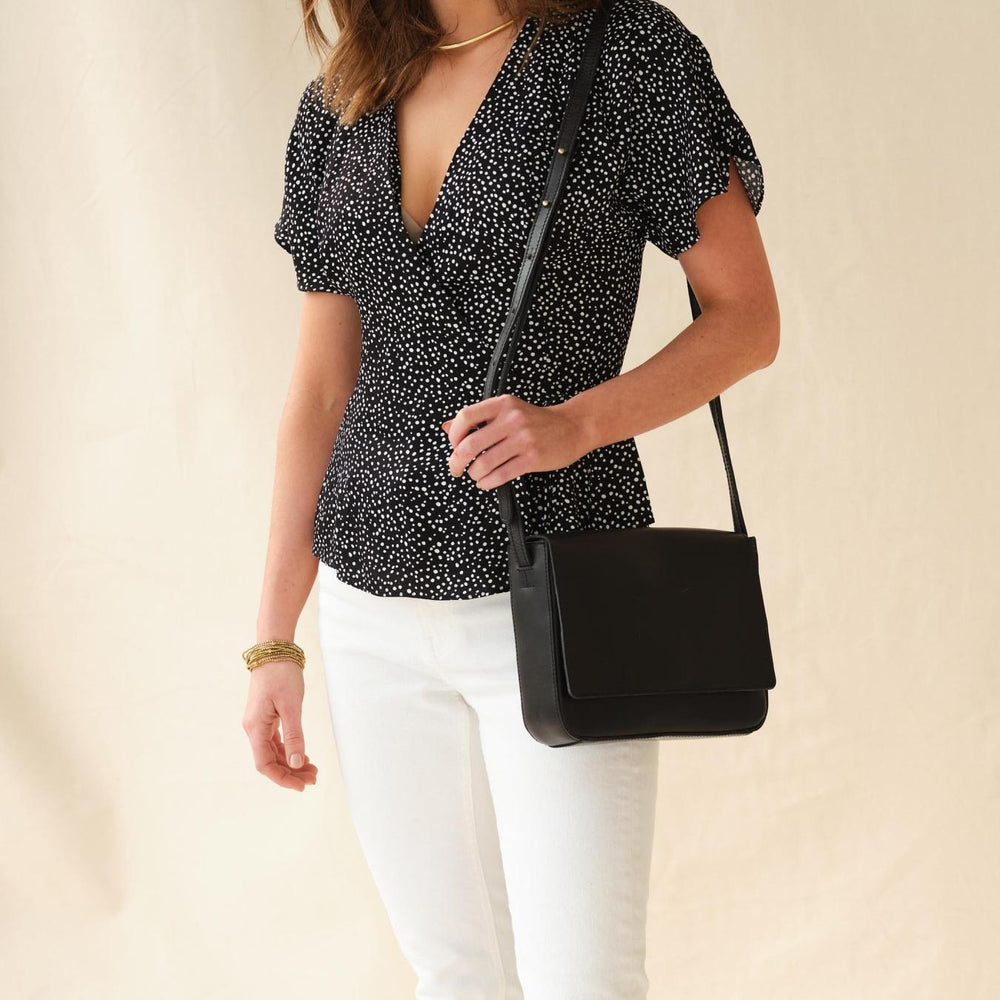 Nisolo Clara Crossbody Black | Women Bags &amp; Wallets