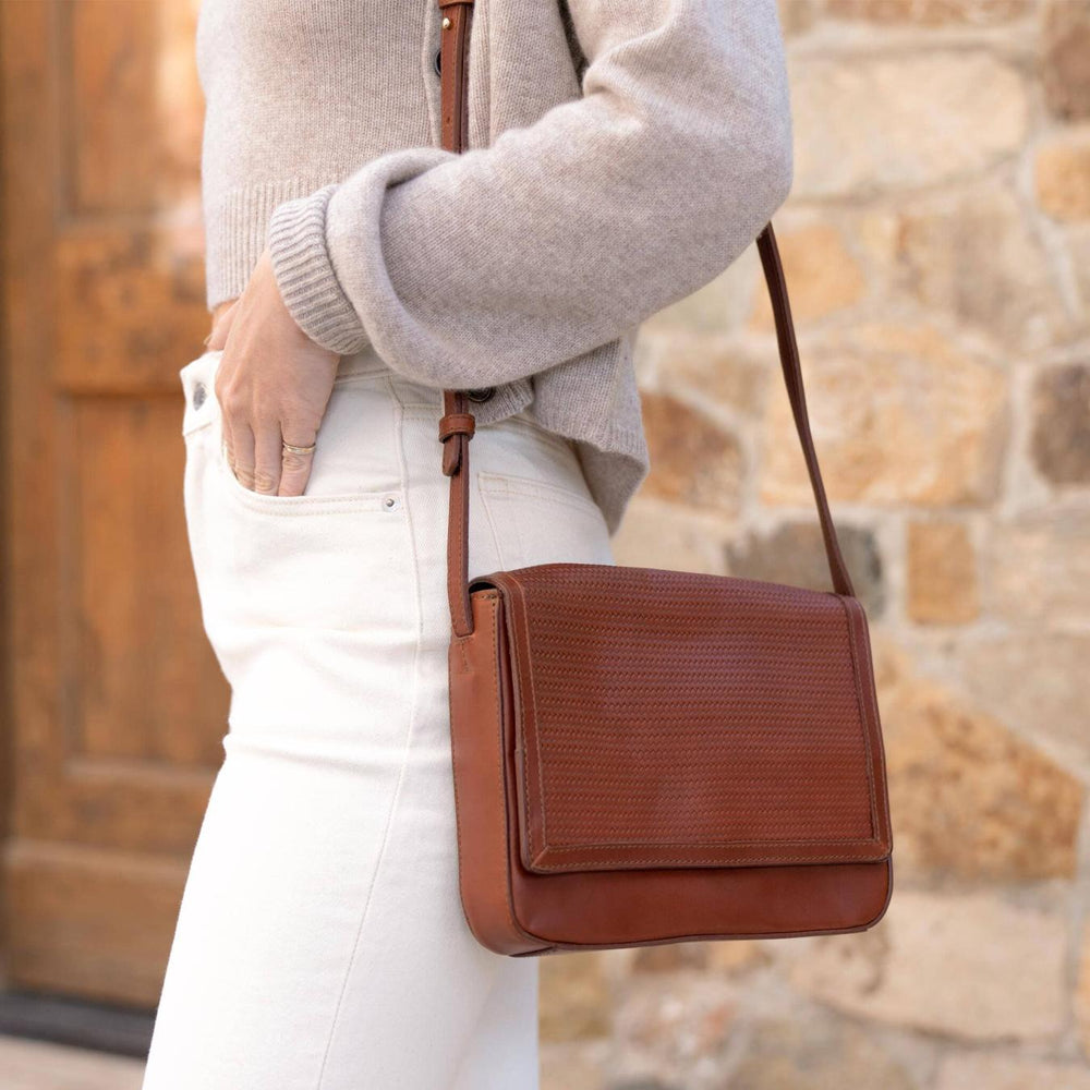 Nisolo Clara Crossbody Woven Brandy | Women Bags &amp; Wallets