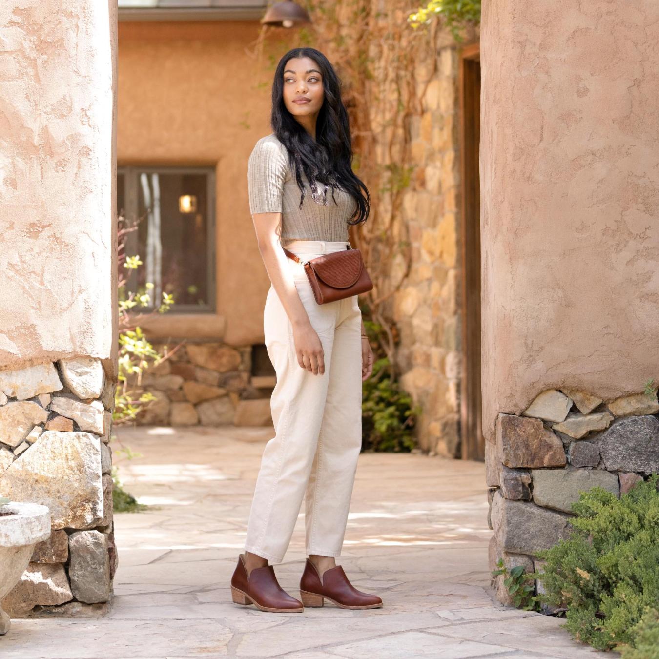 Nisolo Cleo Convertible Crossbody Brandy | Women Bags &amp; Wallets