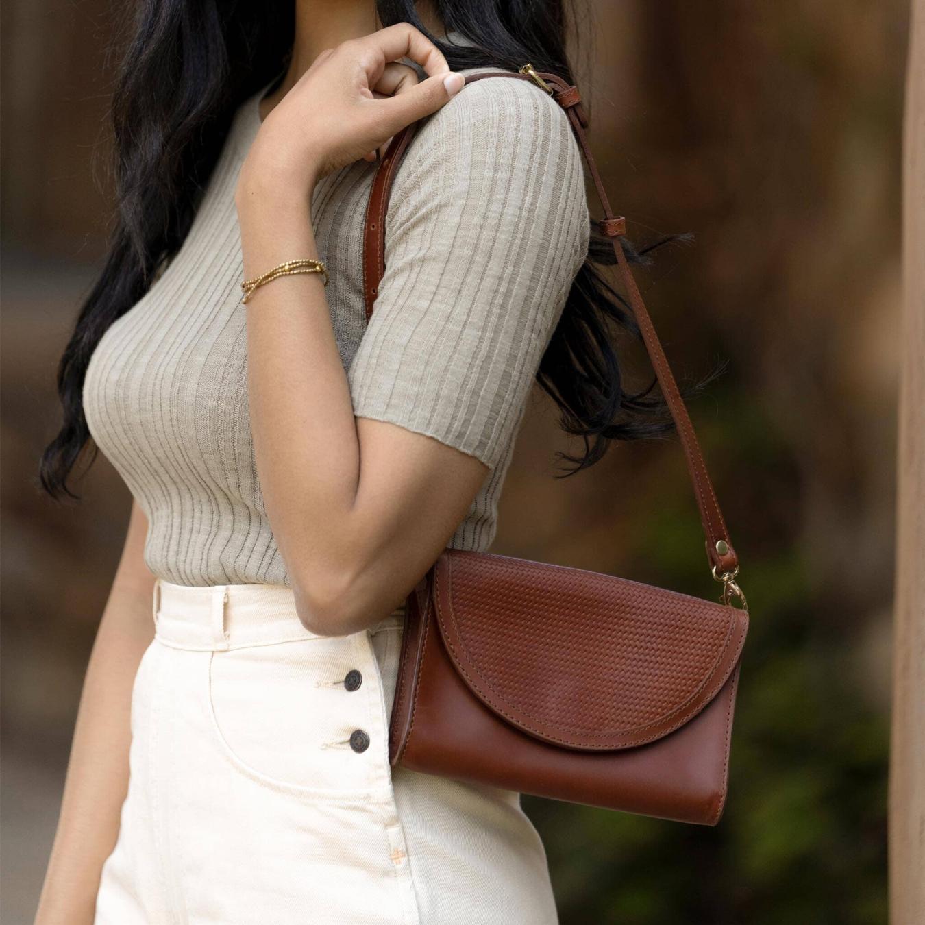 Nisolo Cleo Convertible Crossbody Brandy | Women Bags &amp; Wallets