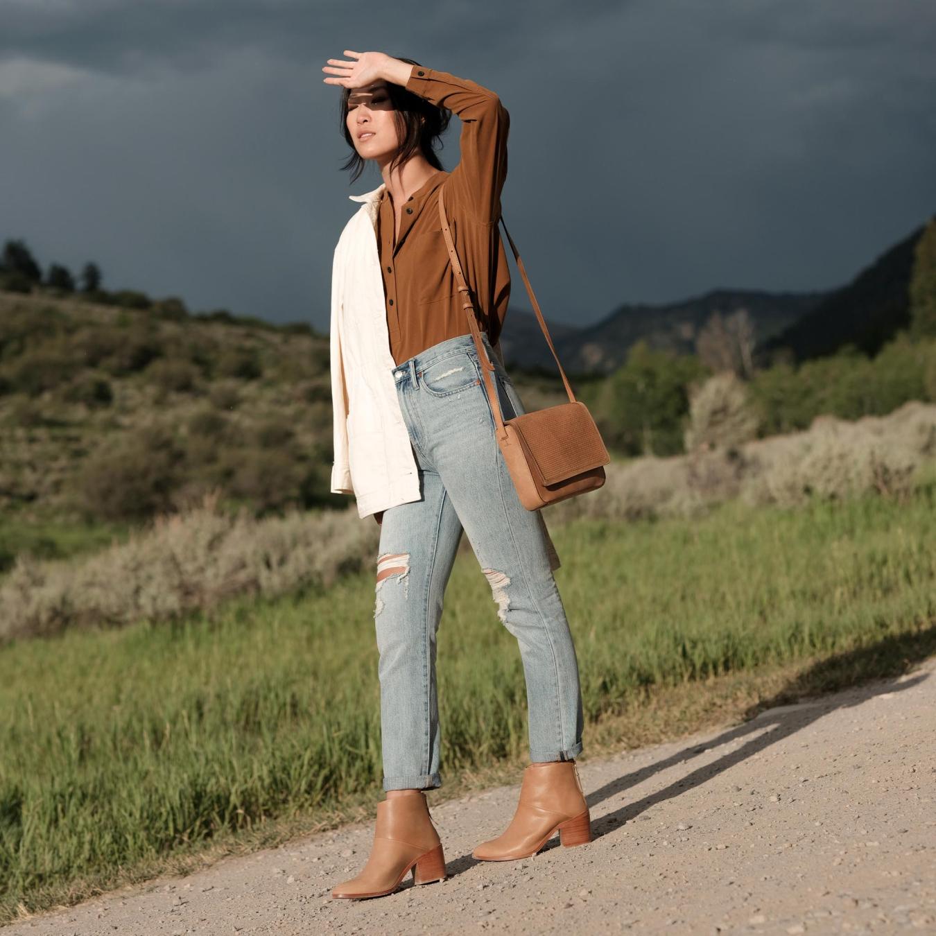 Nisolo Dari Boot Almond | Women Boots