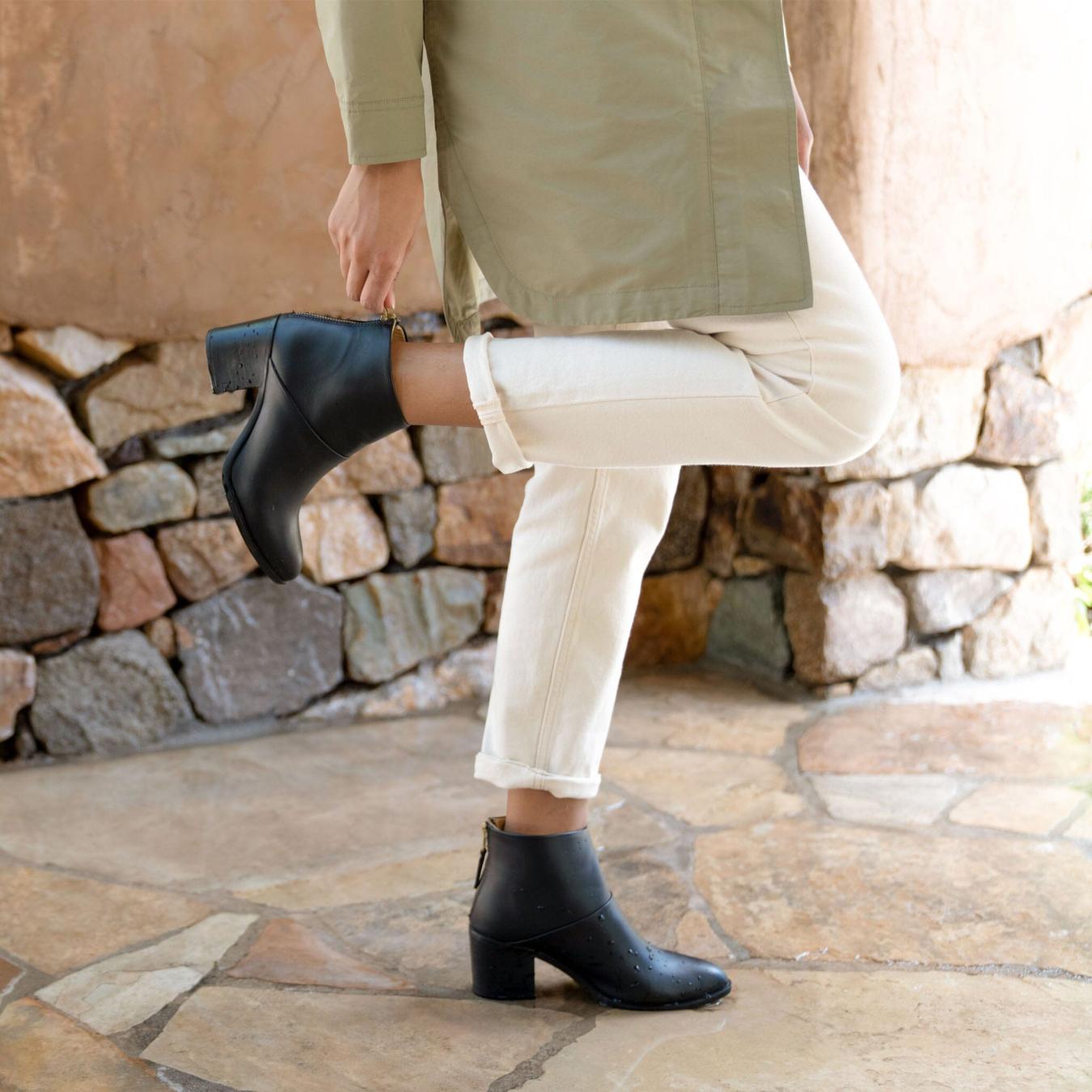 Nisolo Dari Commuter Boot Black/Black | Women Boots