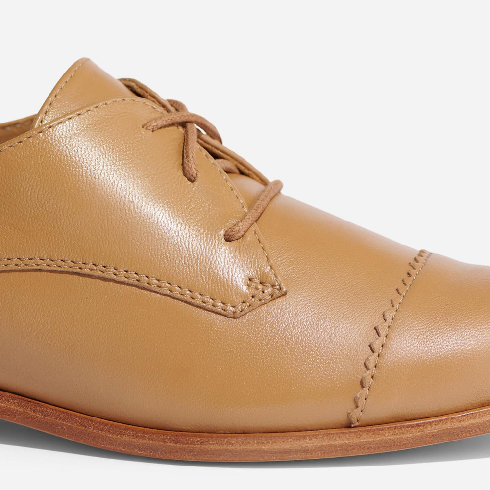 Nisolo Emilia Cap Toe Oxford Almond | Women Flats &amp; Slip Ons