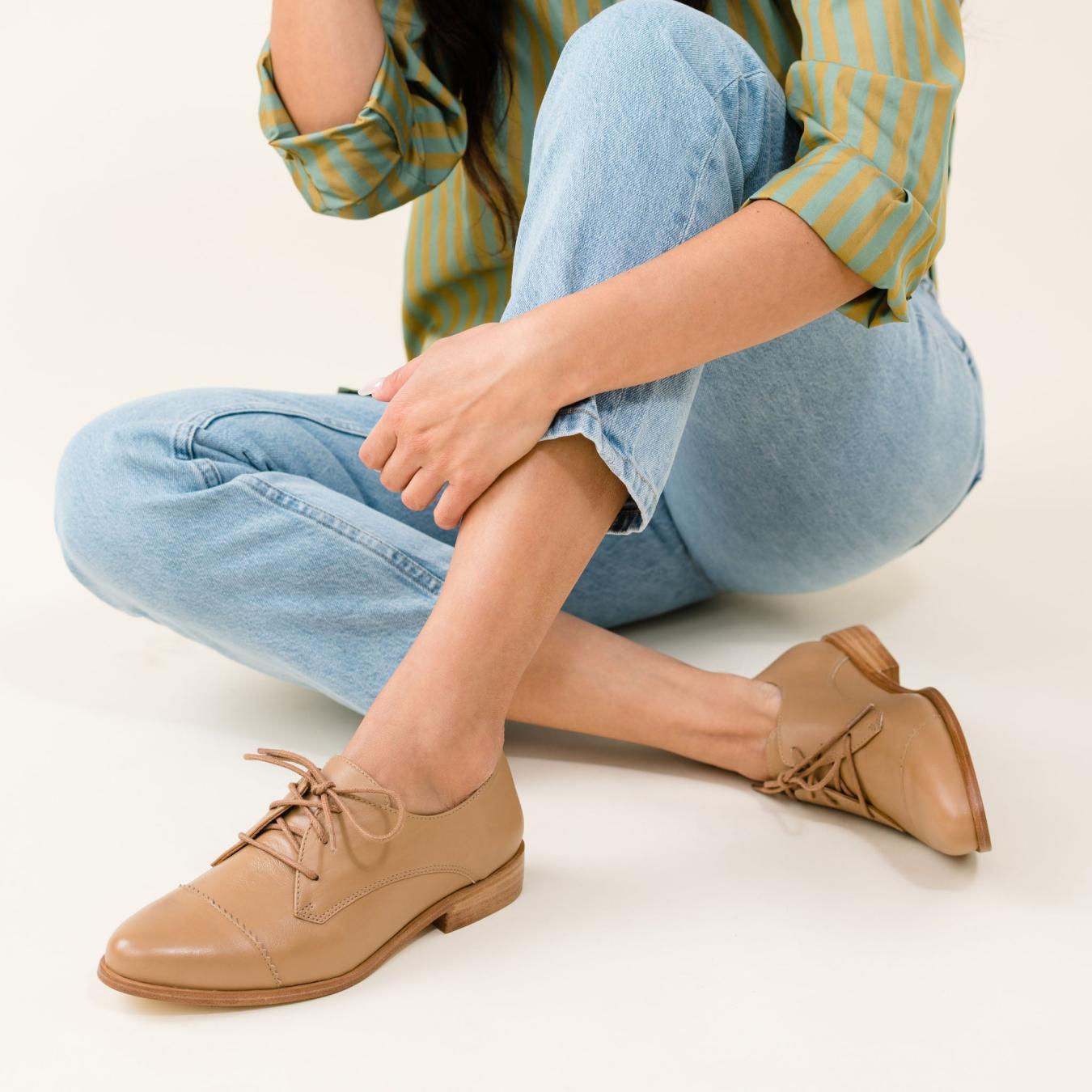 Nisolo Emilia Cap Toe Oxford Almond | Women Loafers &amp; Mules