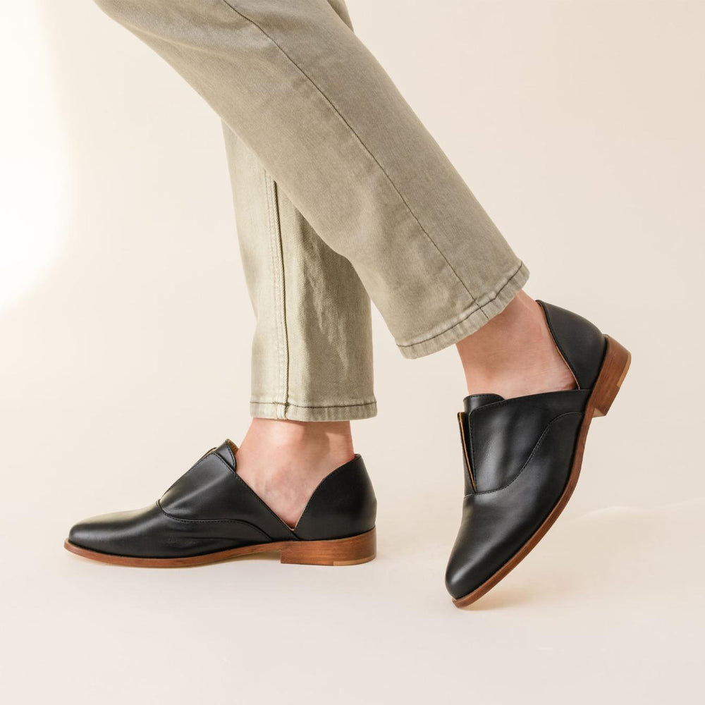 Nisolo Emma D'Orsay Oxford 2.0 Black | Women Loafers &amp; Mules
