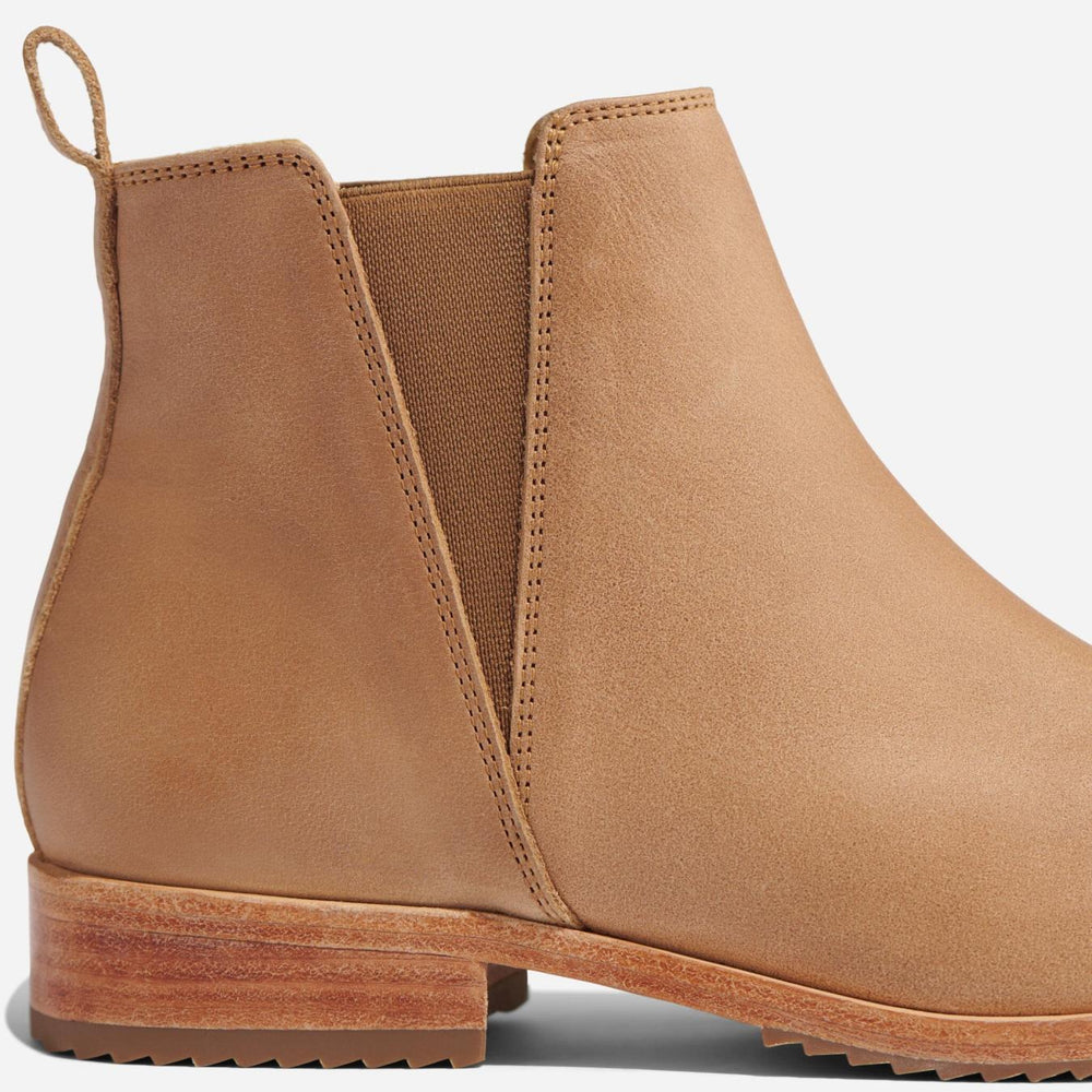 Nisolo Eva Everyday Chelsea Boot Almond | Women Boots