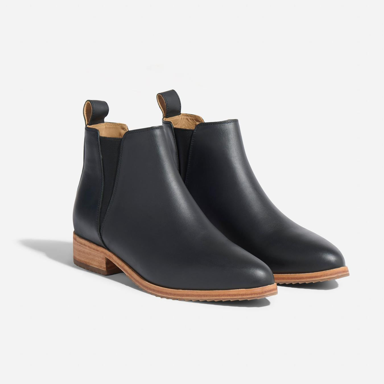 Nisolo Eva Everyday Chelsea Boot Black | Women Boots