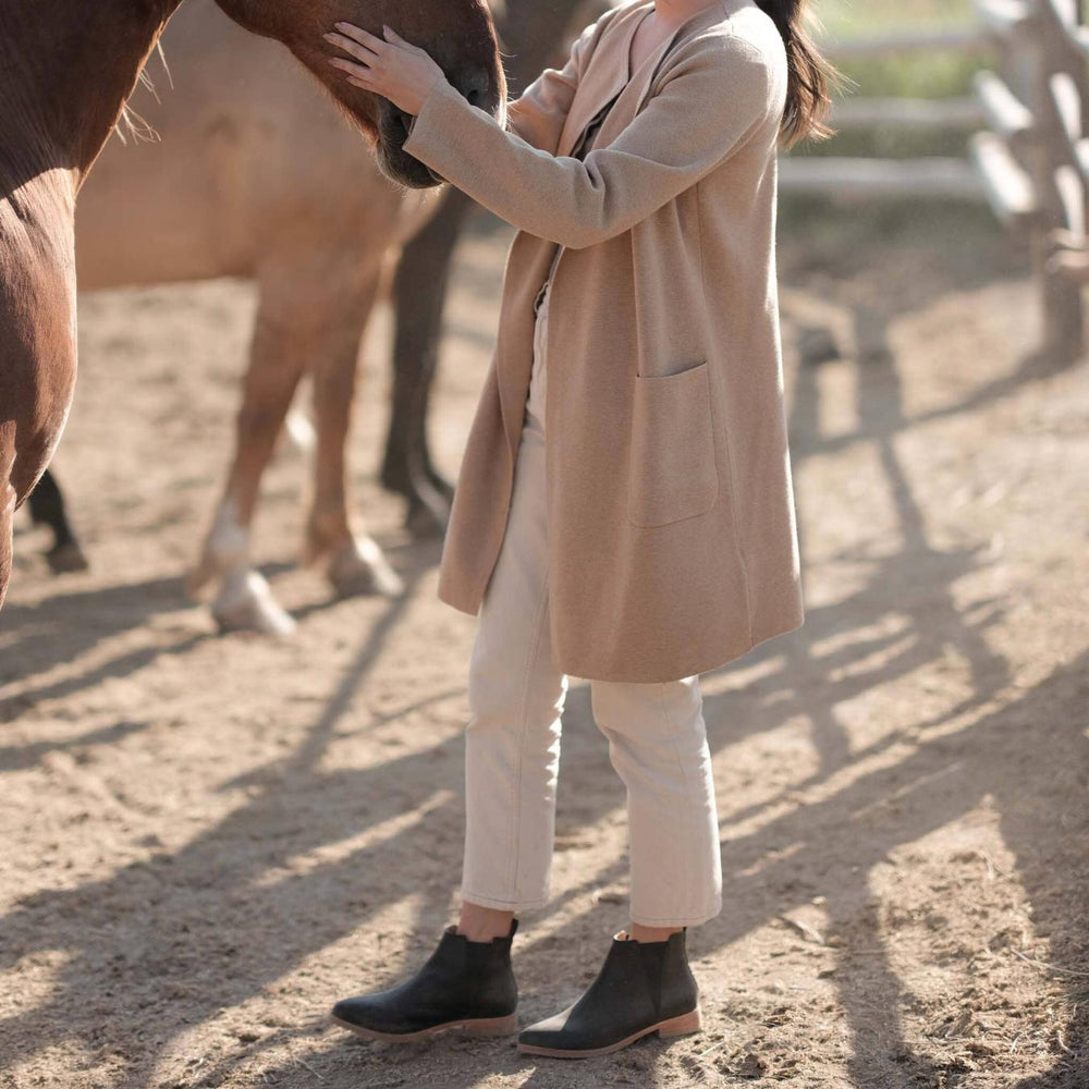 Nisolo Eva Everyday Chelsea Boot Black | Women Boots