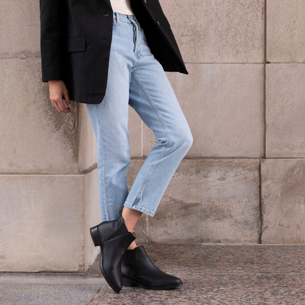 Nisolo Eva Everyday Chelsea Boot Black/Black | Women Boots
