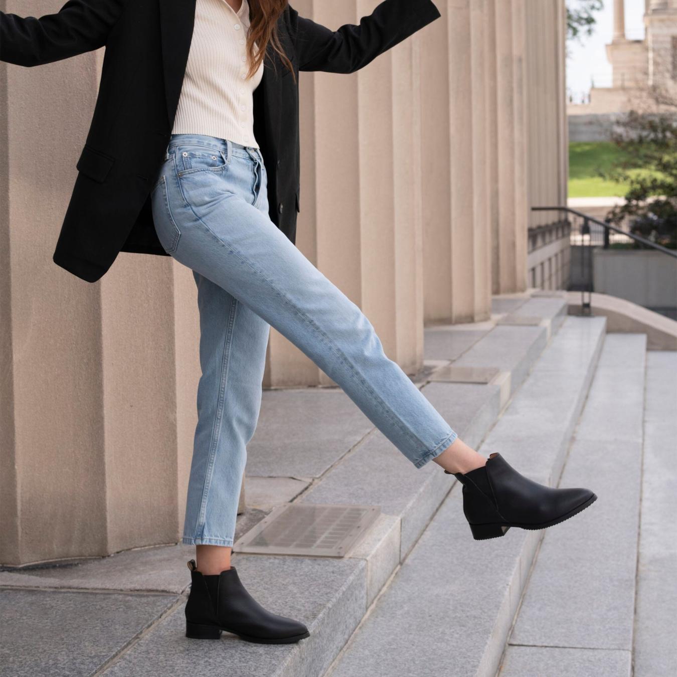 Nisolo Eva Everyday Chelsea Boot Black/Black | Women Boots
