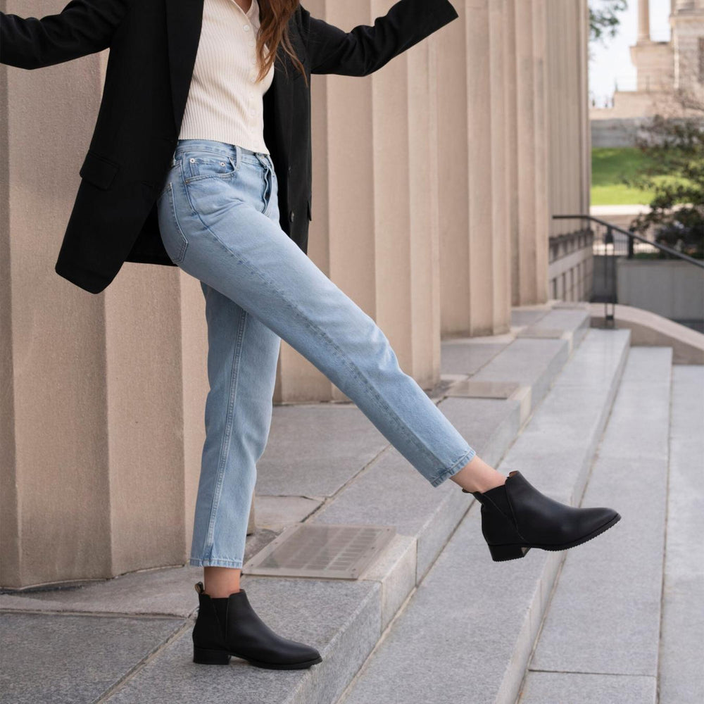 Nisolo Eva Everyday Chelsea Boot Black/Black | Women Boots