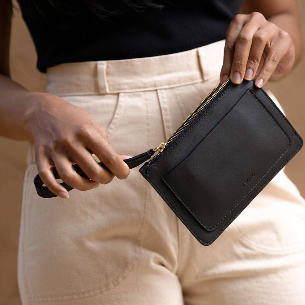 Nisolo Go-To Wristlet Clutch Black | Women Bags &amp; Wallets
