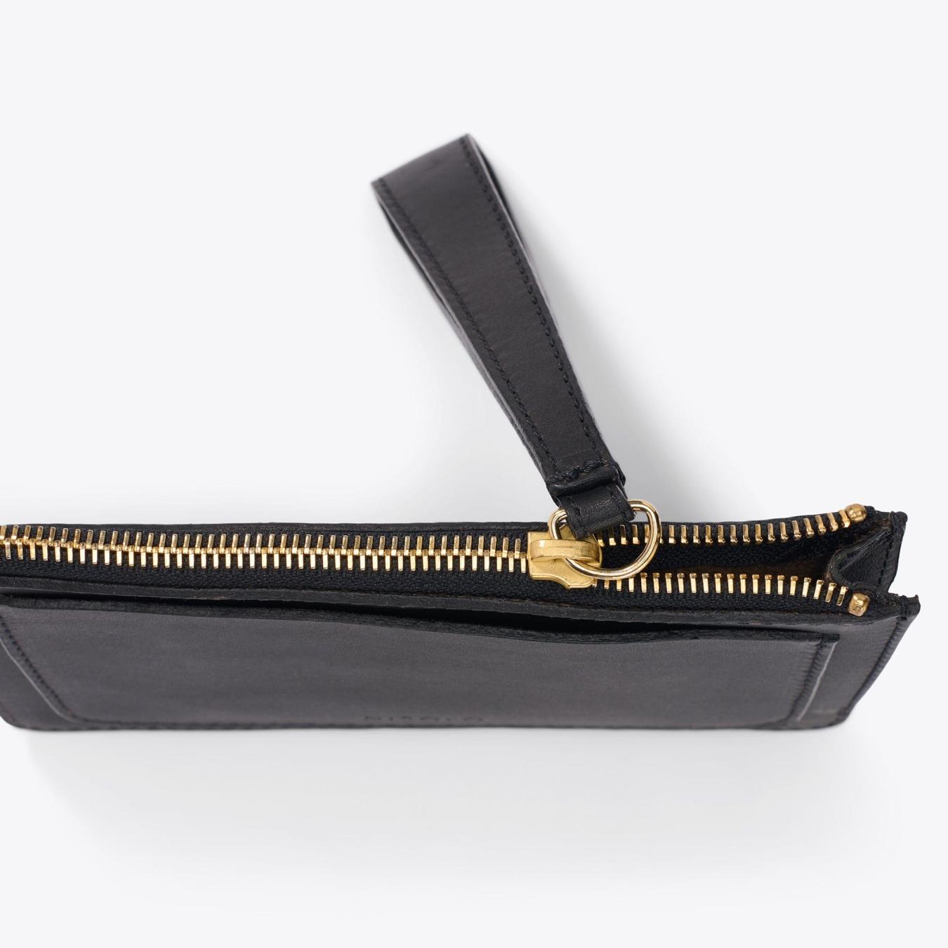 Nisolo Go-To Wristlet Clutch Black | Women Bags &amp; Wallets