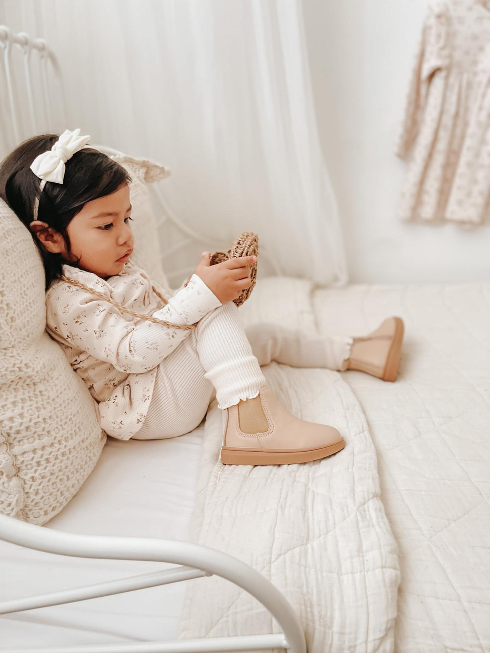 Nisolo Hard Sole Chelsea Boot Honey | Baby Baby, Toddler &amp; Kids Shoes