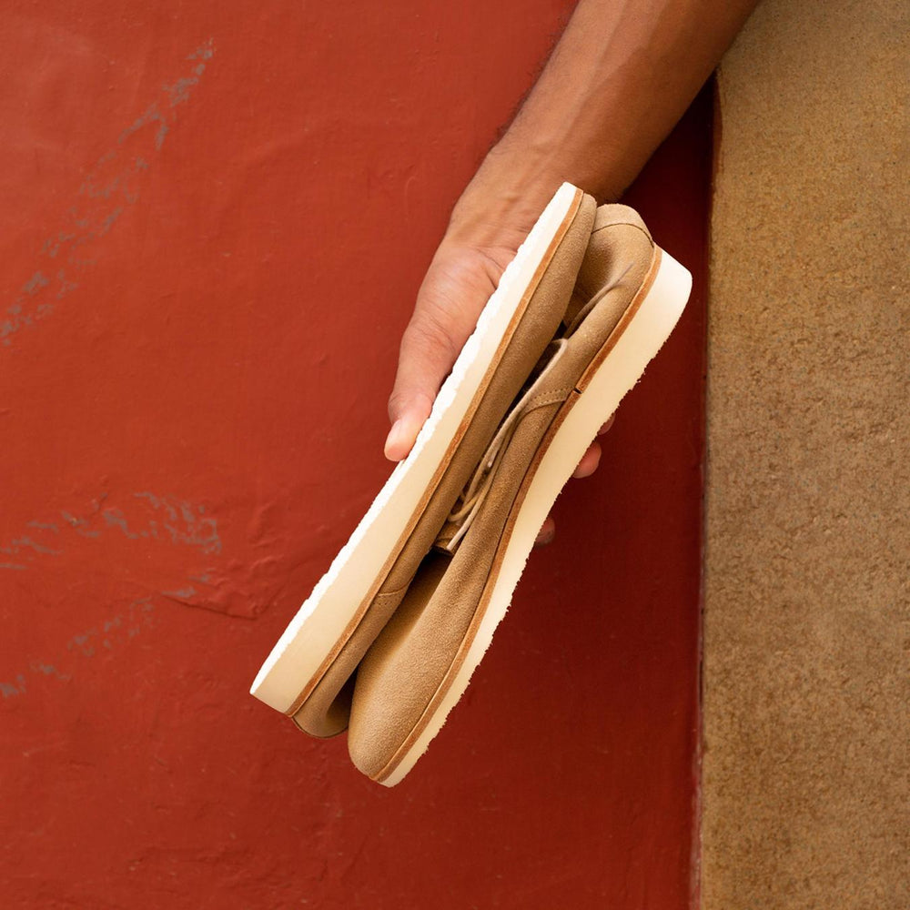 Nisolo Lightweight Flex Derby Stone | Men Oxfords &amp; Loafers