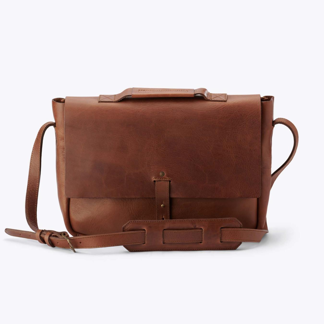 Nisolo Loreto Messenger Bag Chestnut | Men Bags &amp; Wallets