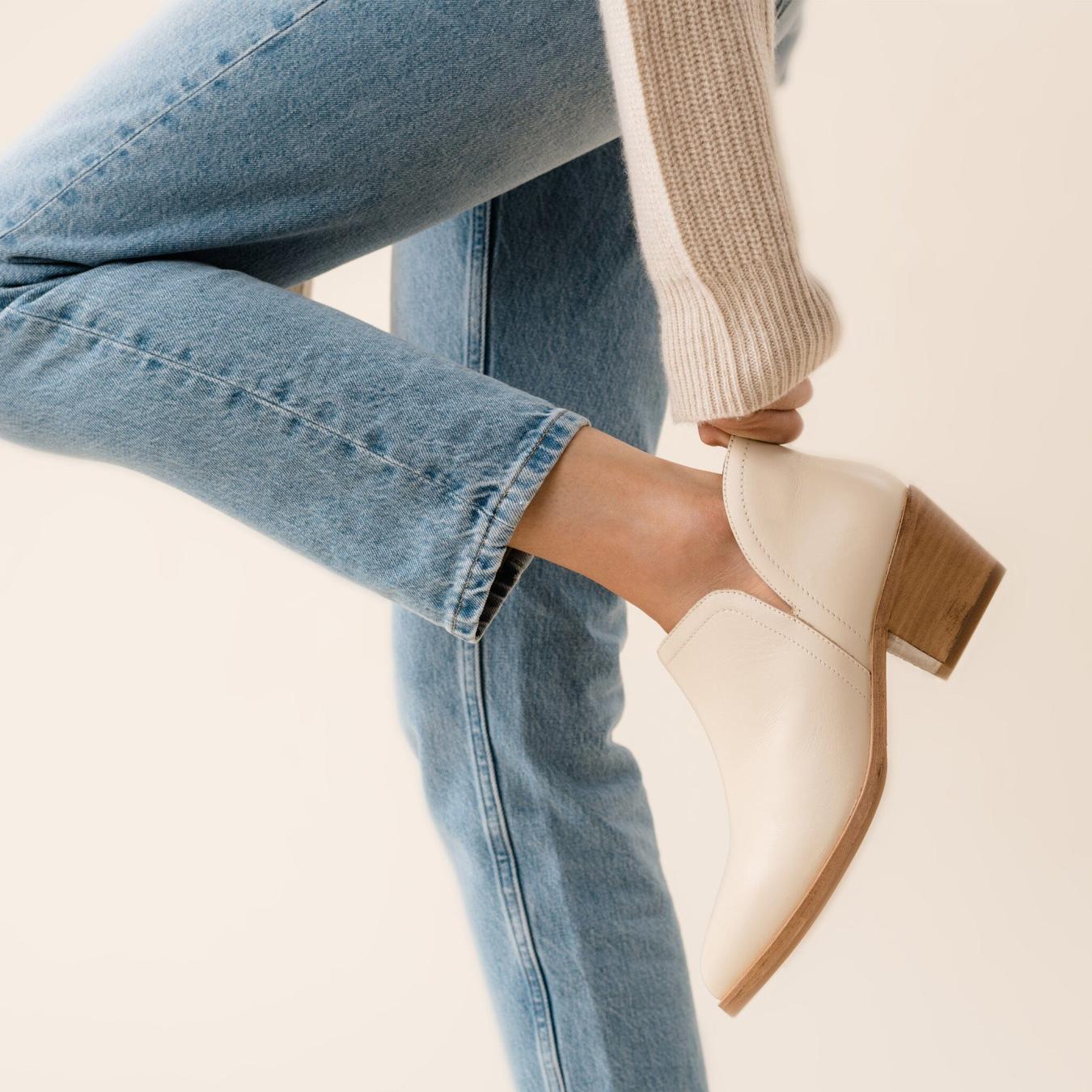 Nisolo Mia Everyday Ankle Bootie Bone | Women Boots