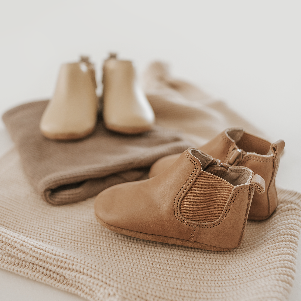 Nisolo Soft Sole Chelsea Boot Sand | Baby Baby, Toddler &amp; Kids Shoes