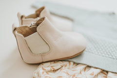 Nisolo Soft Sole Waxed Leather Chelsea Boot Vail Cream | Baby Baby, Toddler &amp; Kids Shoes